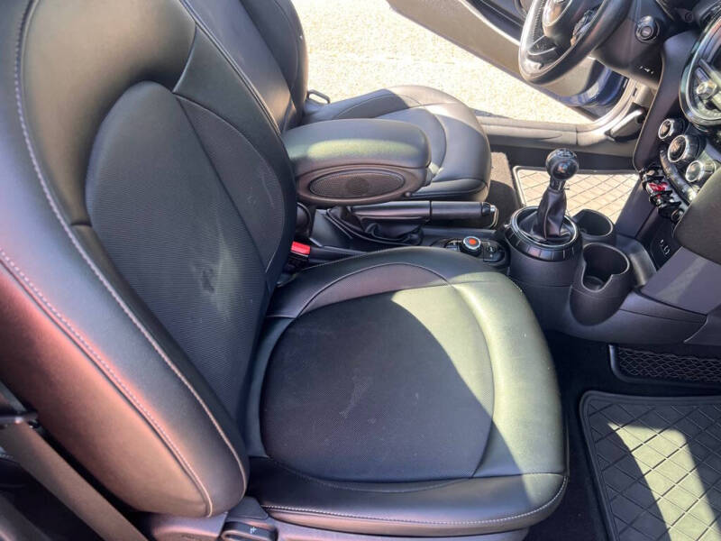 2016 MINI Hardtop 2 Door Cooper