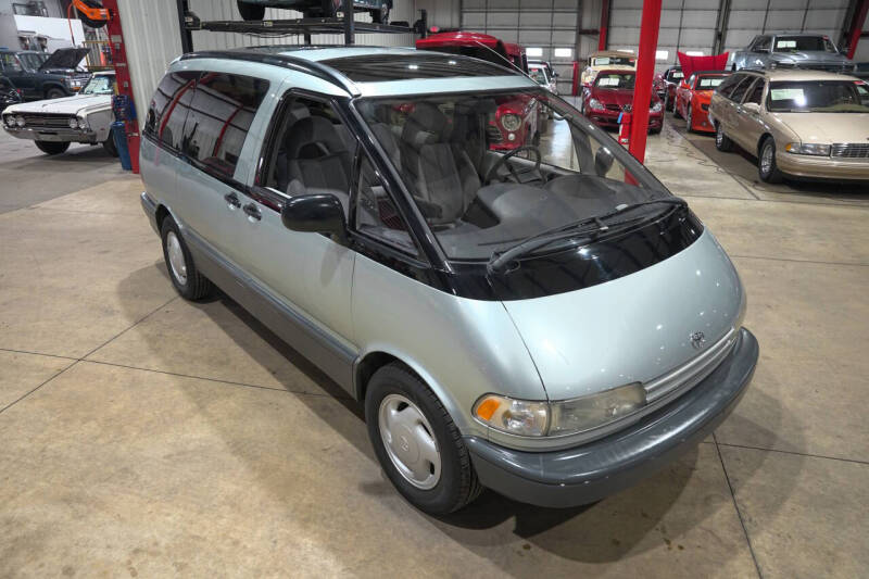 1992 Toyota Previa LE