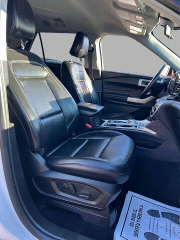 2021 Ford Explorer XLT