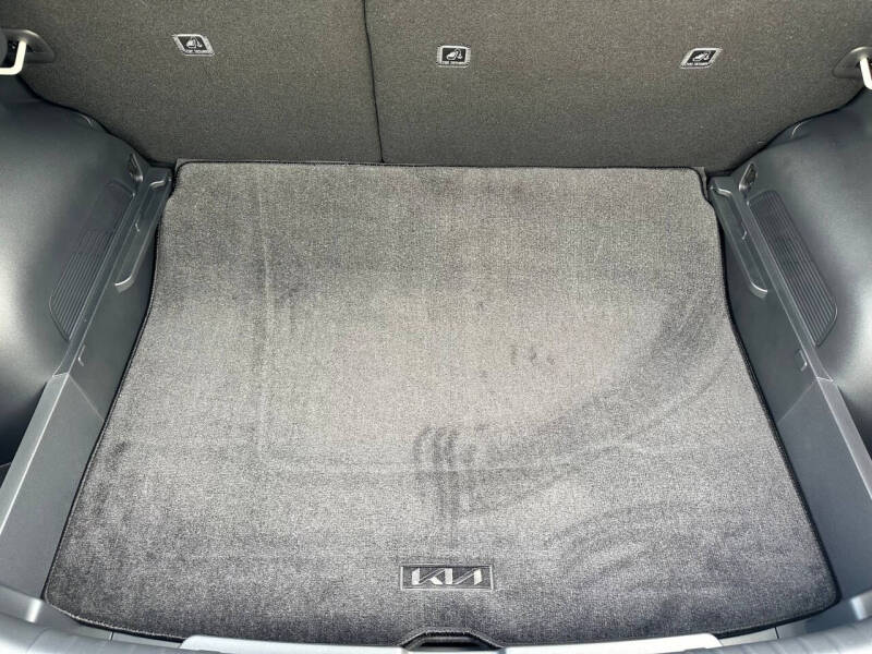 2025 Kia Niro EV Wind