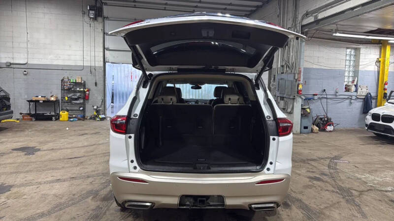 2020 Buick Enclave Essence