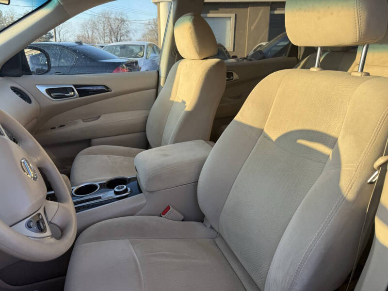 2013 Nissan Pathfinder S