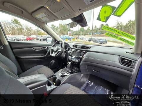 2019 Nissan Rogue S