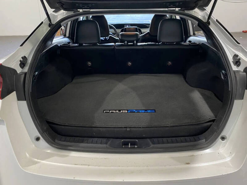 2021 Toyota Prius Prime XLE