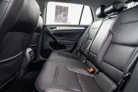 2016 Volkswagen e-Golf SEL Premium