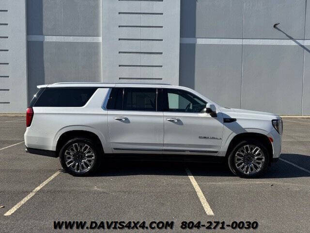 2023 GMC Yukon XL Denali Ultimate