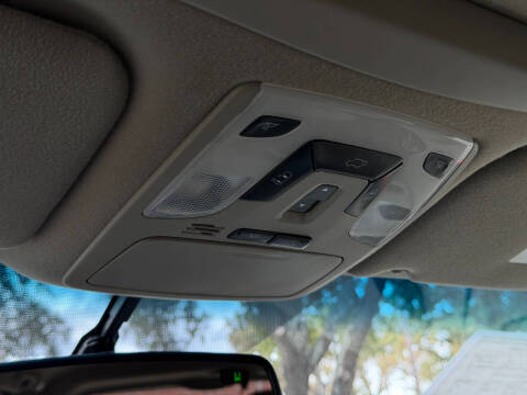 2013 Toyota Sienna XLE 8-Passenger