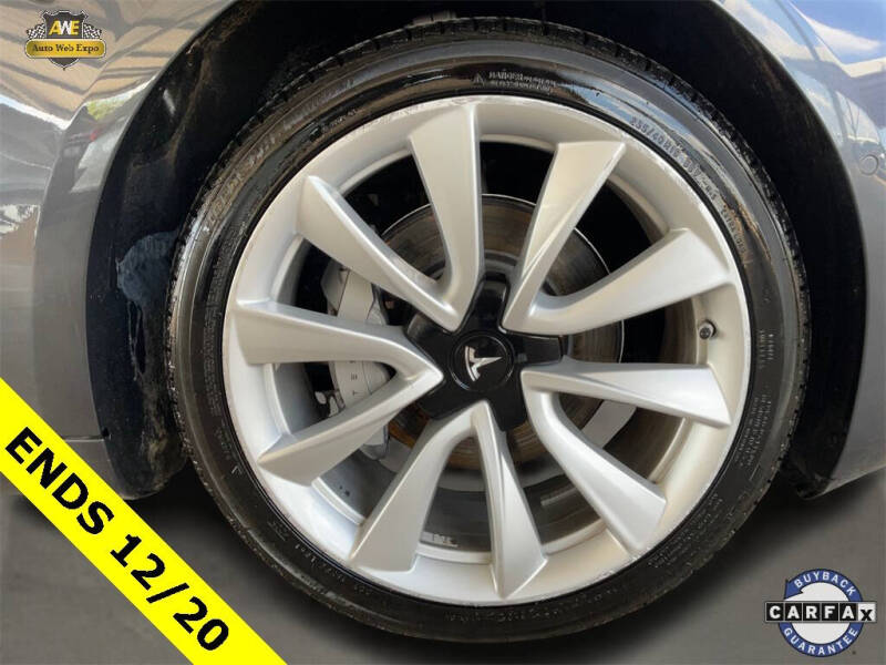 2019 Tesla Model 3 Standard Range Plus