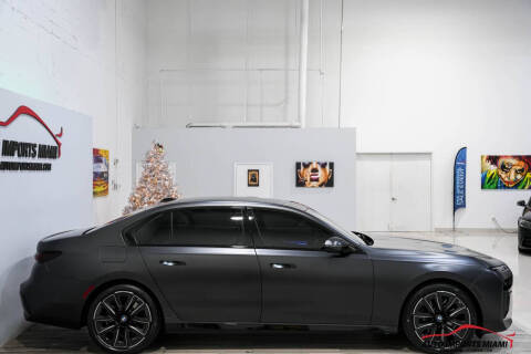 2025 BMW 7 Series 740i