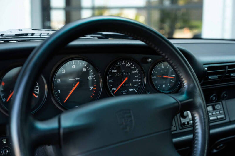 1995 Porsche 911 Carrera