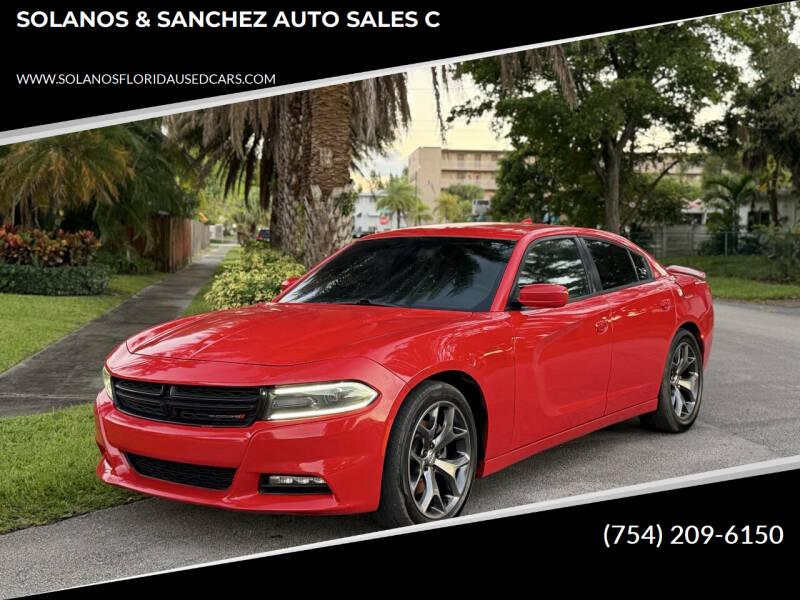 2015 Dodge Charger R/T's photo
