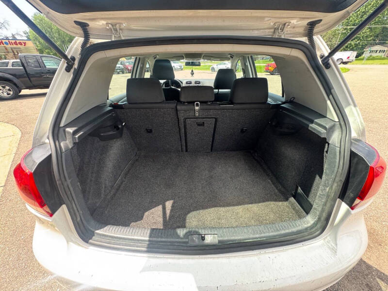 2011 Volkswagen Golf 2.5L PZEV