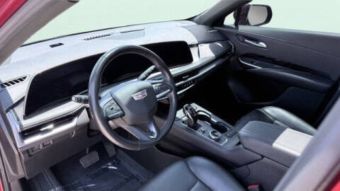 2024 Cadillac XT4 Luxury
