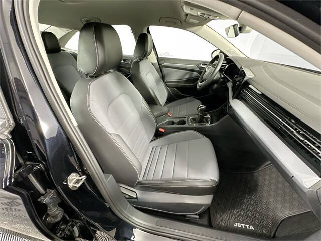 2025 Volkswagen Jetta SE