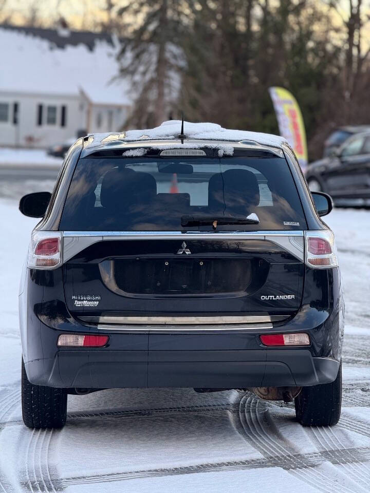 2014 Mitsubishi Outlander for sale at Town Auto Inc in Clifton Park, NY