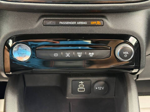2024 Ford Escape Hybrid ST-Line Select