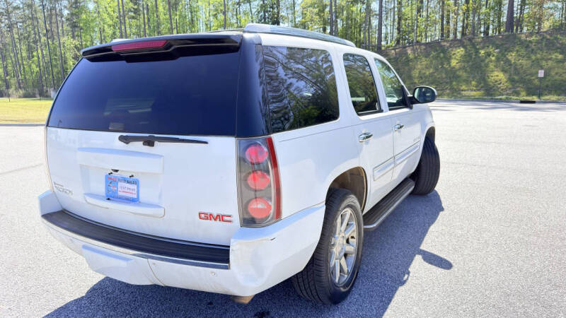 2008 GMC Yukon Denali