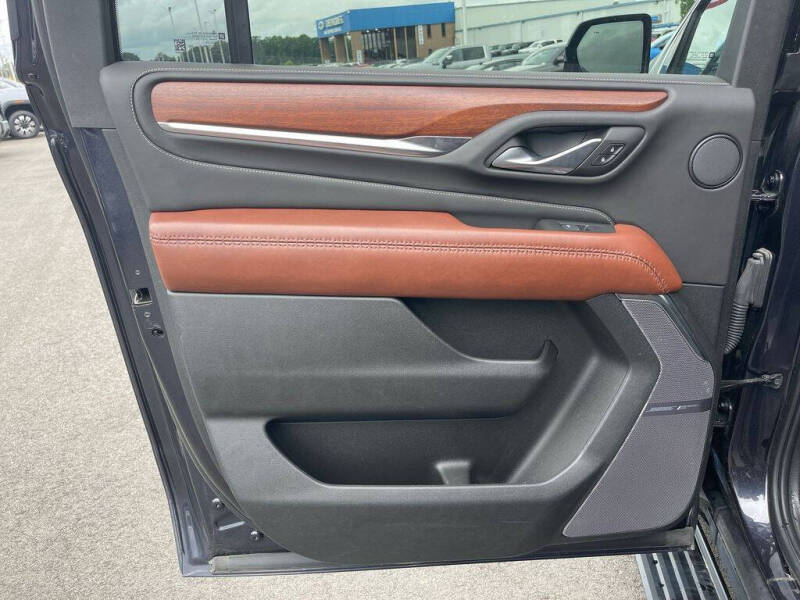 2023 GMC Yukon XL Denali Ultimate