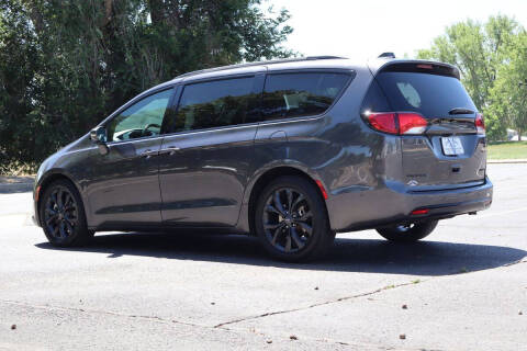 2019 Chrysler Pacifica Limited