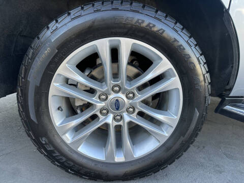2022 Ford Expedition MAX XLT