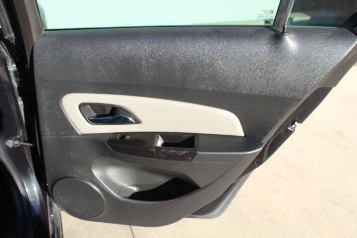 2013 Chevrolet Cruze LS Auto