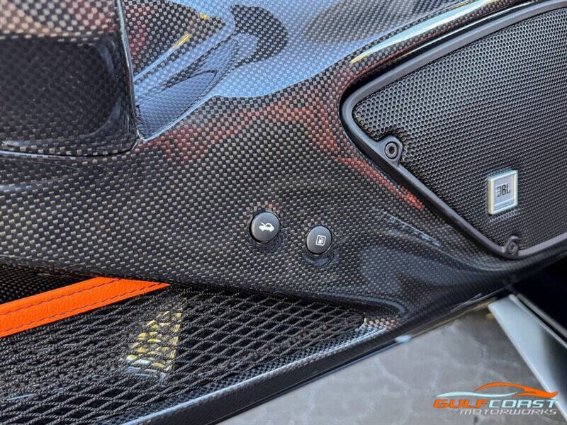 2020 Ferrari 488 Pista