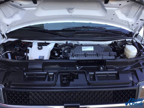 2022 Chevrolet Express 2500