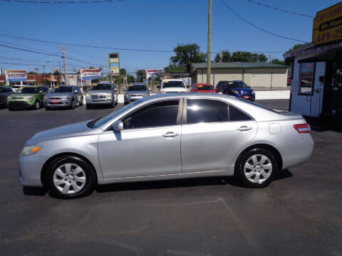 2011 Toyota Camry for sale at Cars Unlimited Inc in Lebanon TN