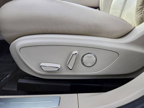 2017 Lincoln MKZ Hybrid Select