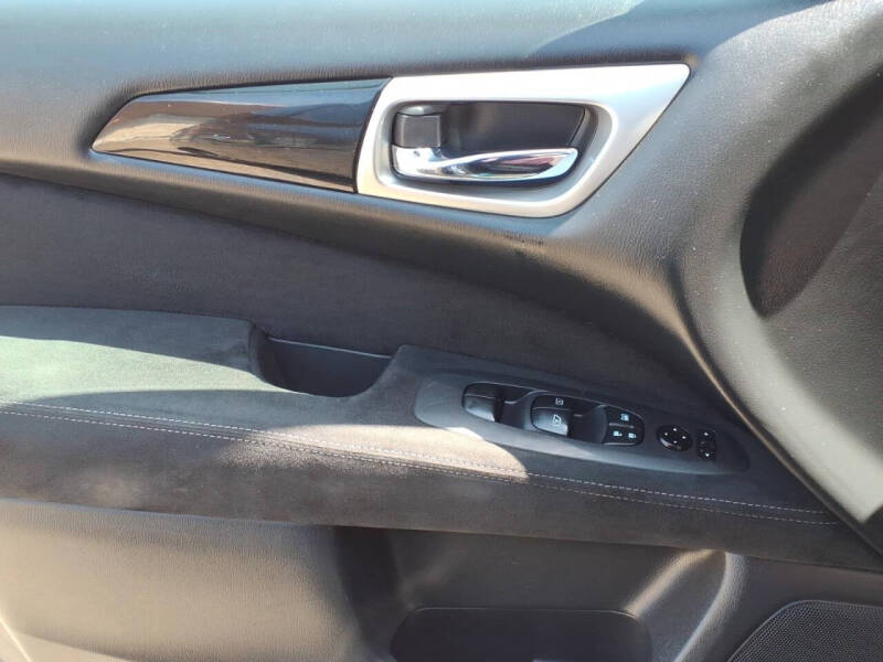 2015 Nissan Pathfinder