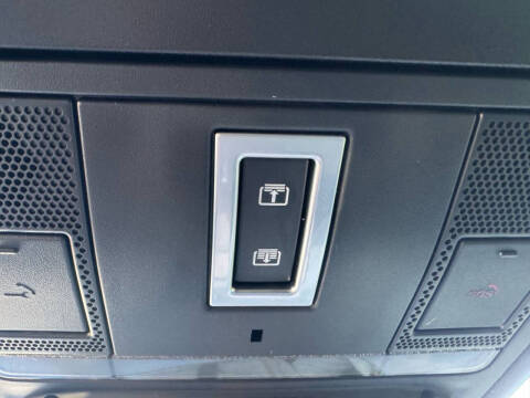 2021 Land Rover Range Rover Evoque R-Dynamic S