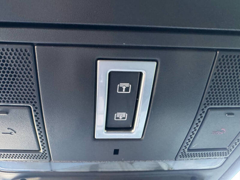 2021 Land Rover Range Rover Evoque R-Dynamic S