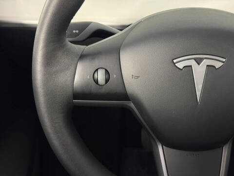 2021 Tesla Model Y Standard Range