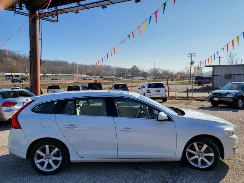 2016 Volvo V60 T5 Drive-E Premier