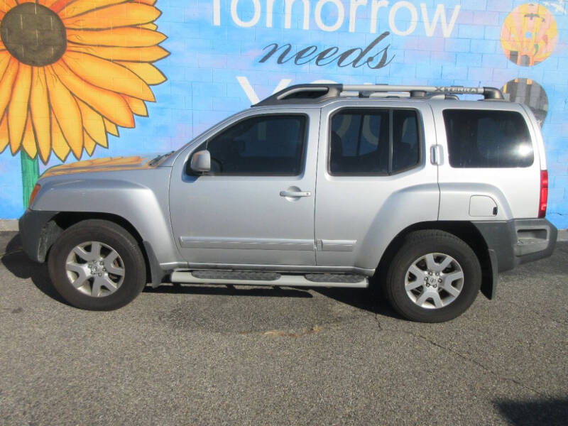 2009 Nissan Xterra null photo 2