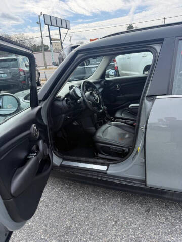 2017 MINI Hardtop 4 Door Cooper