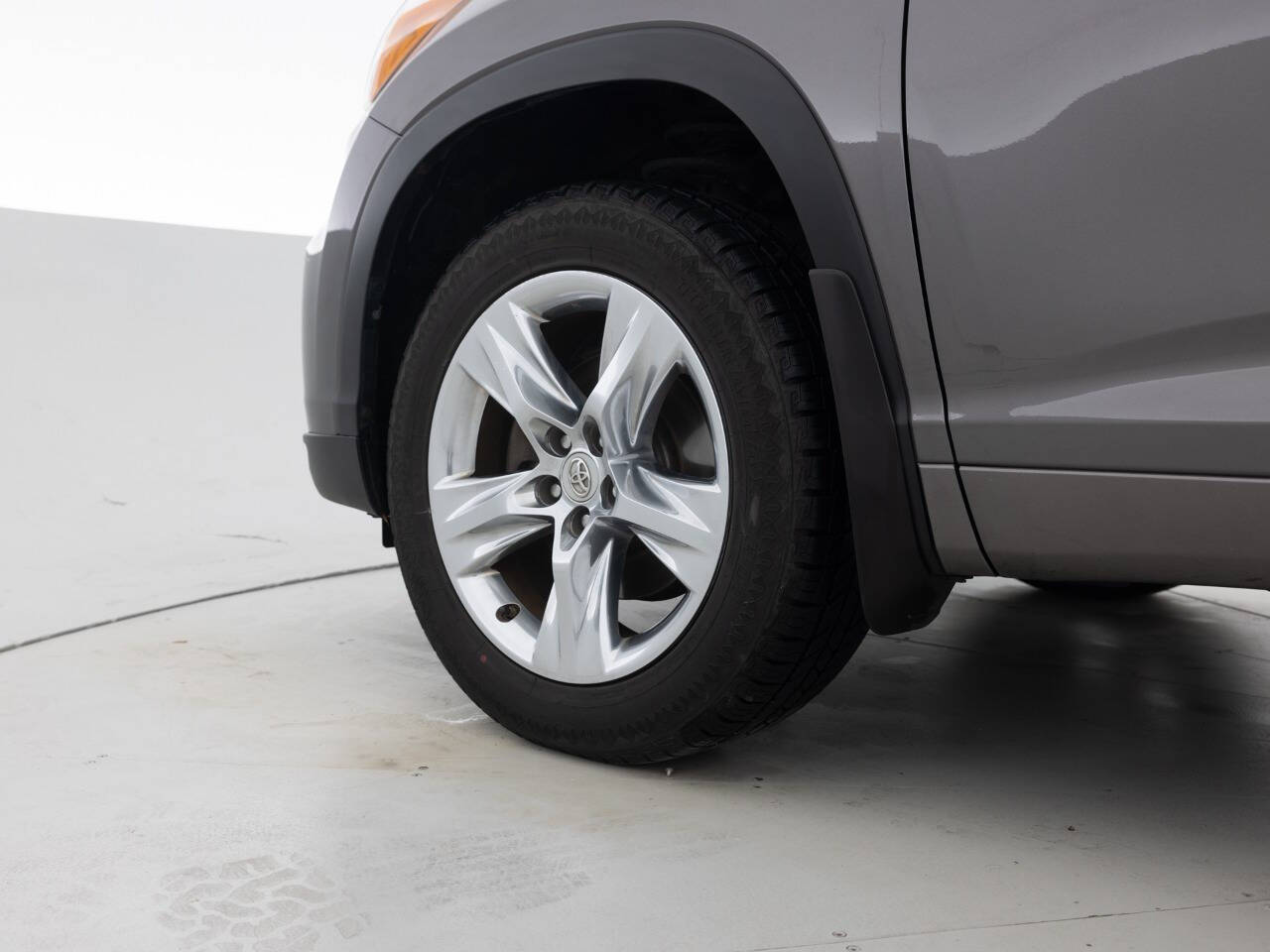 Used Car 2014 Toyota Highlander  Limited Platinum Awd 4dr Suv For Sale Under $15,000 In Coal City, Illinois