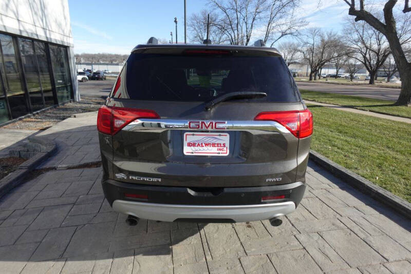 2019 GMC Acadia SLT-1