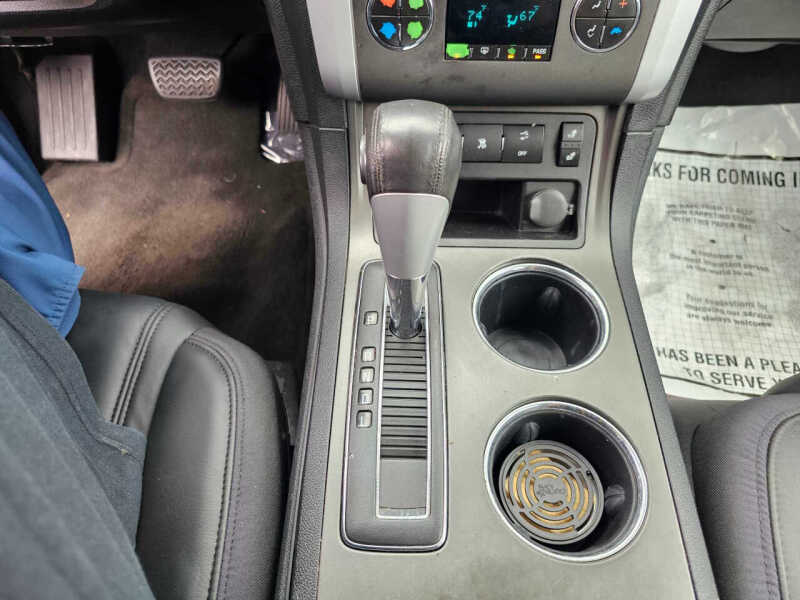 2010 Chevrolet Traverse LT