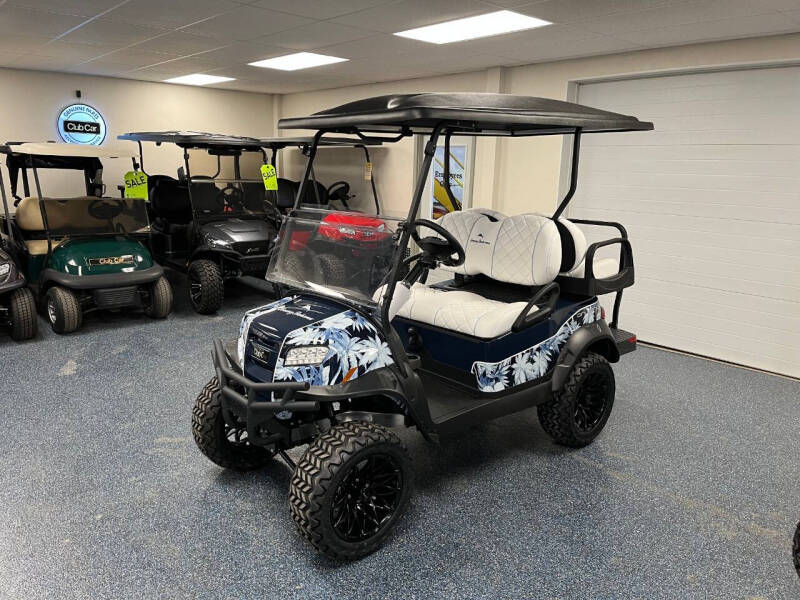 2025 Club Car Onward Lifted Gas for sale at Jim's Golf Cars & Utility Vehicles - DePere Lot in Depere WI