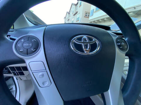 2015 Toyota Prius Five