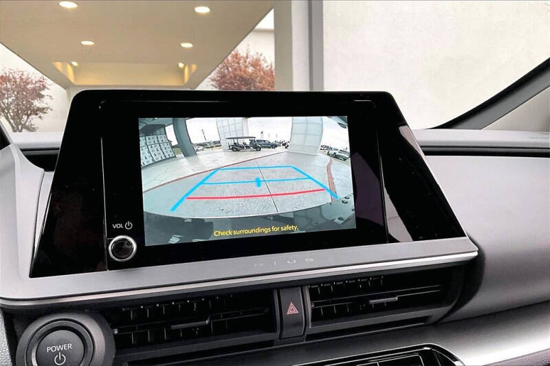 2026 Toyota Prius LE