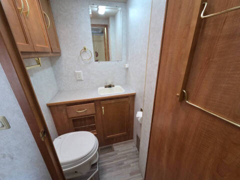 2006 Winnebago Itaska Sunova