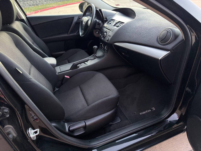2012 Mazda MAZDA3 i Sport