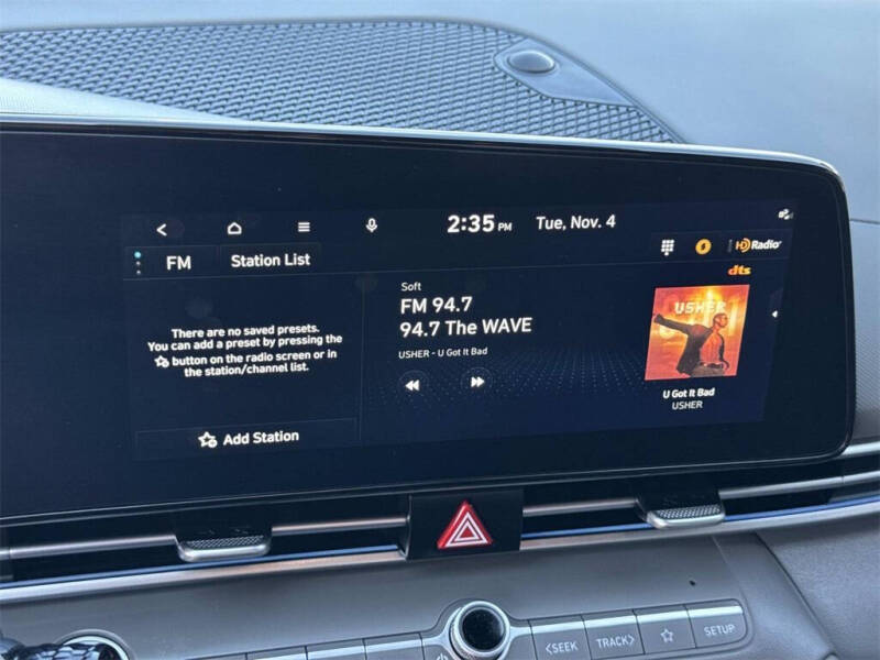 2024 Hyundai Elantra Hybrid Blue