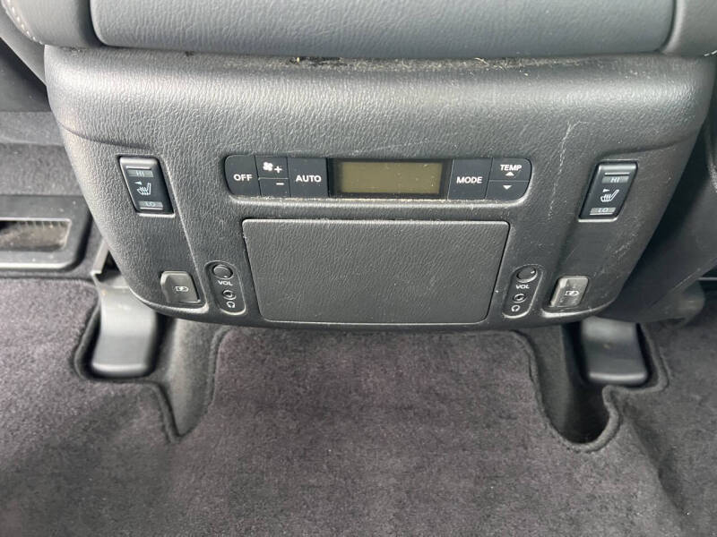 2018 Nissan Armada Platinum