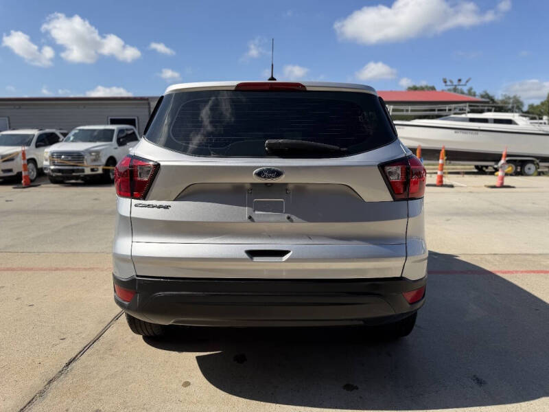 2019 Ford Escape S