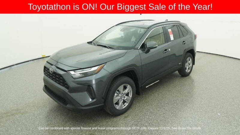 2025 Toyota RAV4 Hybrid XLE