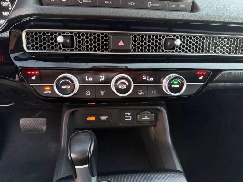 2022 Honda Civic EX-L