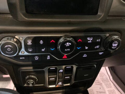 2021 Jeep Gladiator Sport